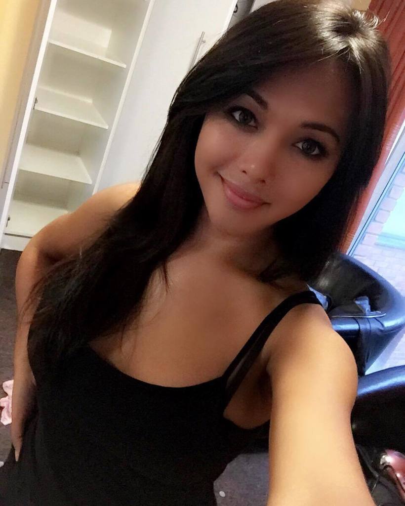Ellie - NY